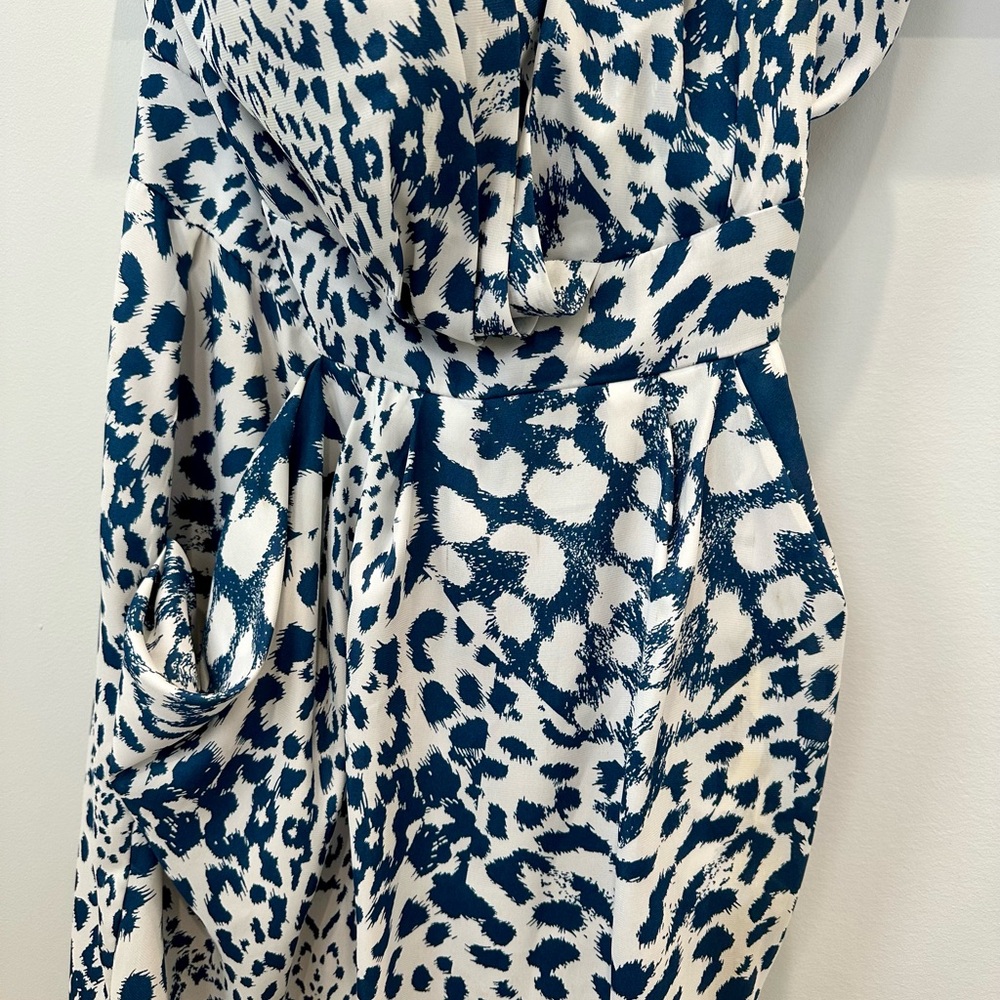 Bcbgeneration Blue And White Patterned One Should… - image 3